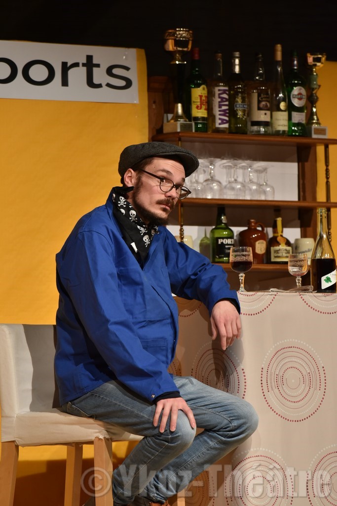 Café des Sports, les images